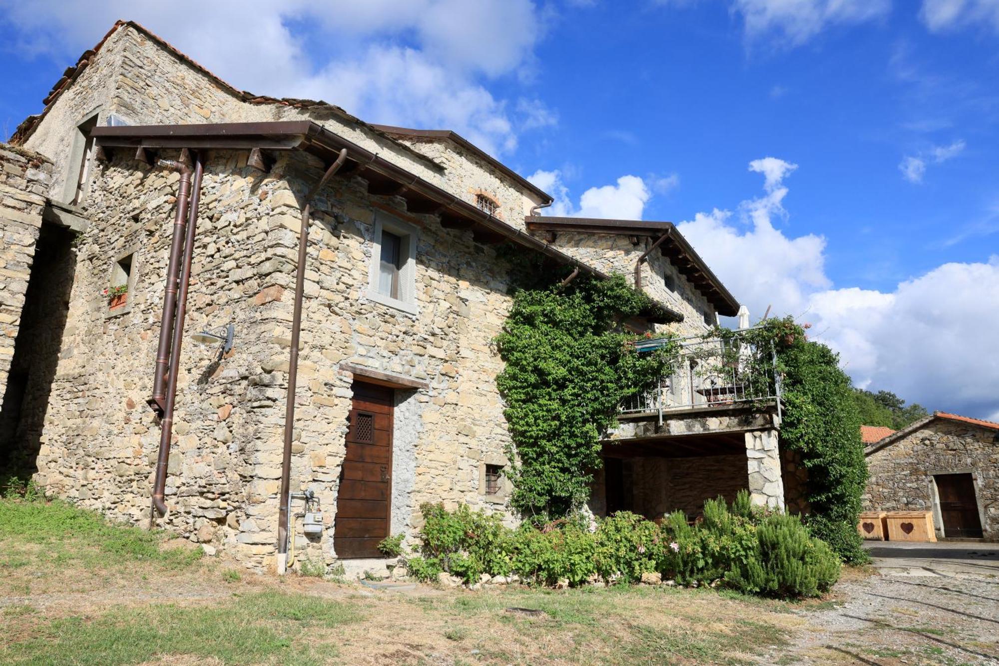 Agriturismo Montagna Verde Apella Licciana Nardi Zewnętrze zdjęcie